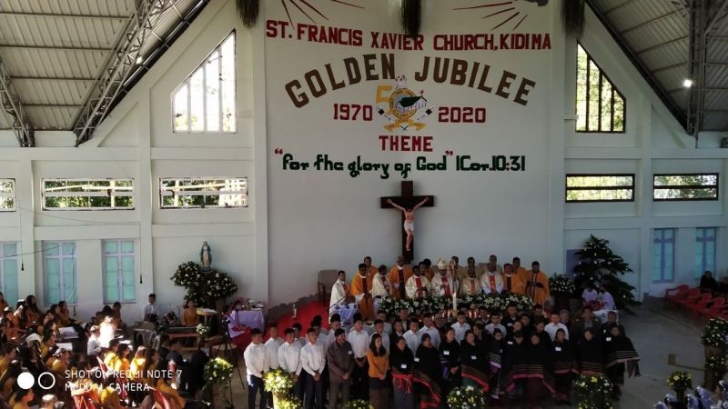 Bishop of Kohima and priests with Confirmation candidates during the celebration on December 20.